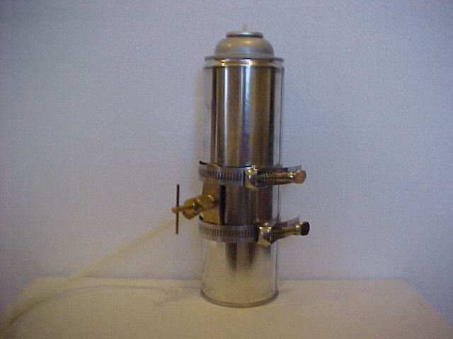 Aerosol Can Tapping Valve